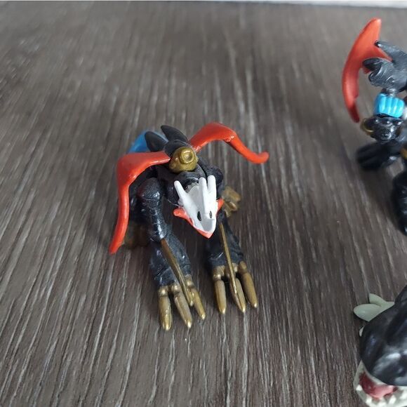Lot of 5 Bandai Digimon Digital Monsters Mini PVC Toy  Lot of 5 Digimon Mini Figures